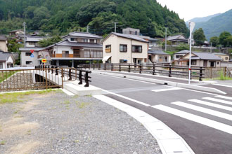 新しい一勝地橋