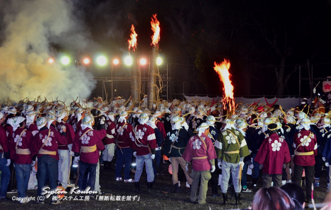 「鬼すべ神事」は日本三大火祭りに数えられている