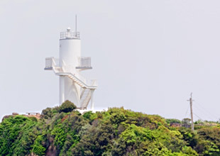 昭和３３年に初点灯した大碆（大バエ）灯台