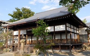 重要文化財に指定された長福寺本堂