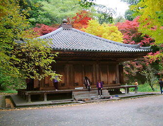 富貴寺の阿弥陀堂の外部