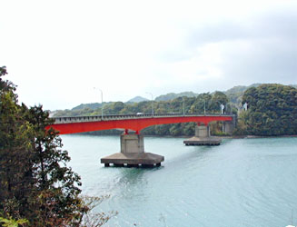 福島町の陸の入口「福島大橋」