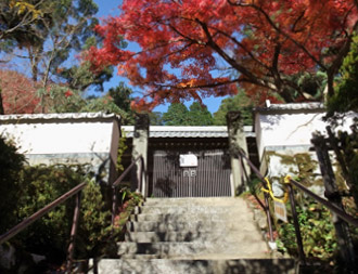 旧藩主 宗家御霊堂