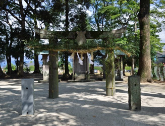 老松神社の境内にある大森天神社