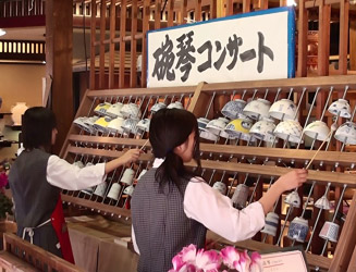 碗琴コンサートの演奏はとてもやさしい音色