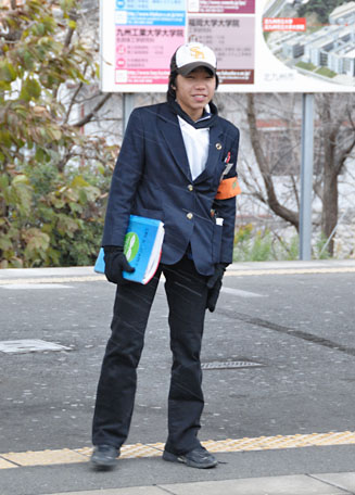 ボランティアで乗客案内係を行っている神 凌太(ジンリョウタ)君