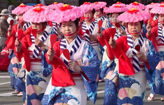 福岡民踊舞踊四季の会 (昨年度 福岡商工会議所会頭賞)