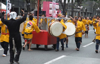 随兵 肥後一会どんたく隊
