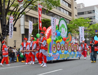 福岡市役所どんたく隊