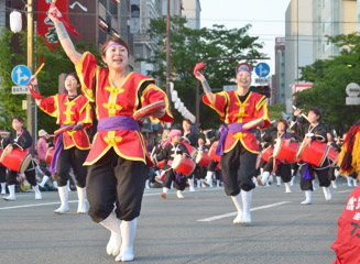 女性も多い