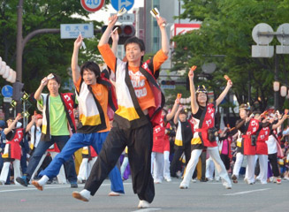 YOSAKOIかすや祭り総踊曲『一心一想』の踊り