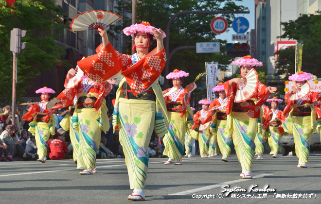 博多民踊協会どんたく隊(昨年度福岡市長賞)