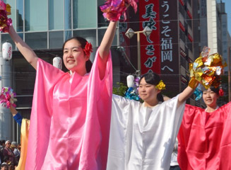 精華女子高等学校吹奏楽部の新入生かな