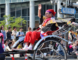 福岡市民の祭り振興会会長(末吉 紀雄 氏)
