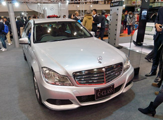 xciMercedes-BenzjC-CLASS(C 180 BlueEFFICIENCY)