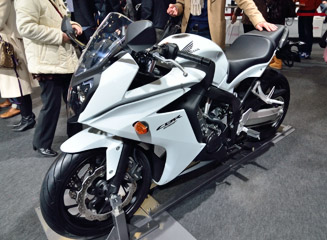 HONDA CBR650R