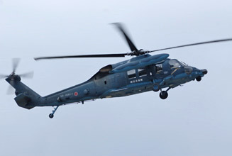 【8:00〜 】オープニングフライト（UH-60J 救難ヘリコプター）