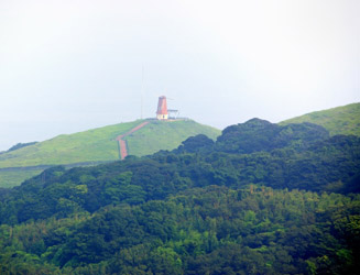 御嶽山展望台から見る風車展望所